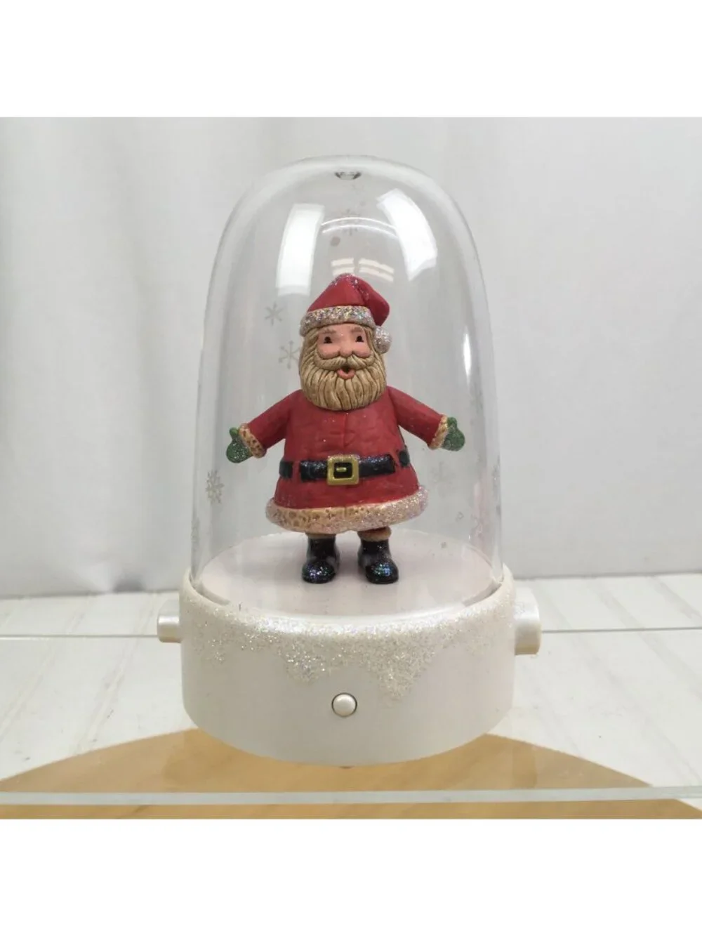 Hallmark Happy Tappers Dancing Musical Figurines Set of 4 2008 Elf Santa Snowman